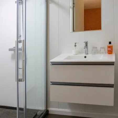 Hotelhuisjes Bed & Breakfast 3*